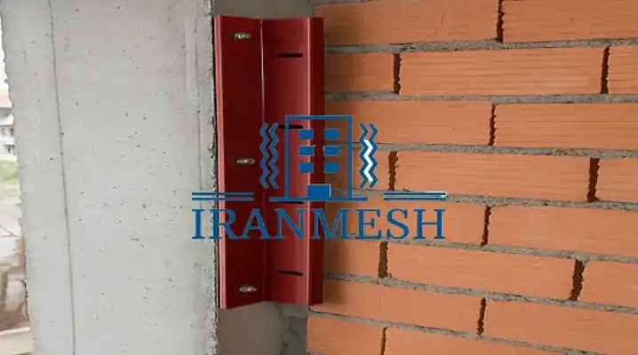 اجرای والپست ایران مش در دیوار خارجی
