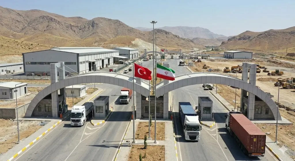 منطقه آزاد ایران و ترکیه